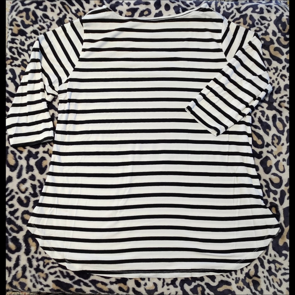 Ava & Viv Black And White Striped Shirt Xxl